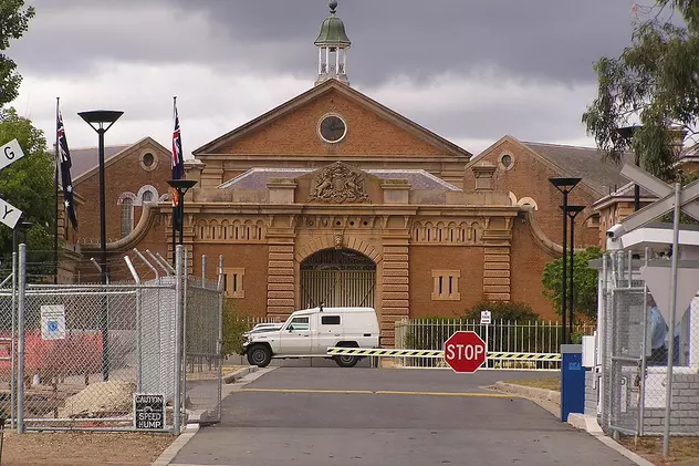 Cel mai cunoscut criminal în serie din Australia a murit în închisoare