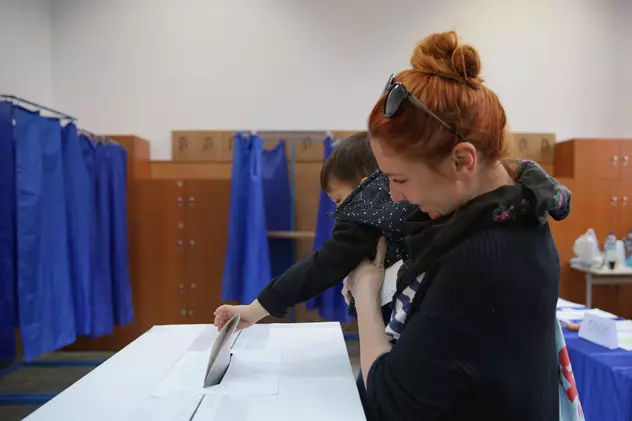 #Observatorlavot: Cum a arătat ziua votului în țară, prin ochii celor care au vegheat la corectitu﻿dinea alegerilor
