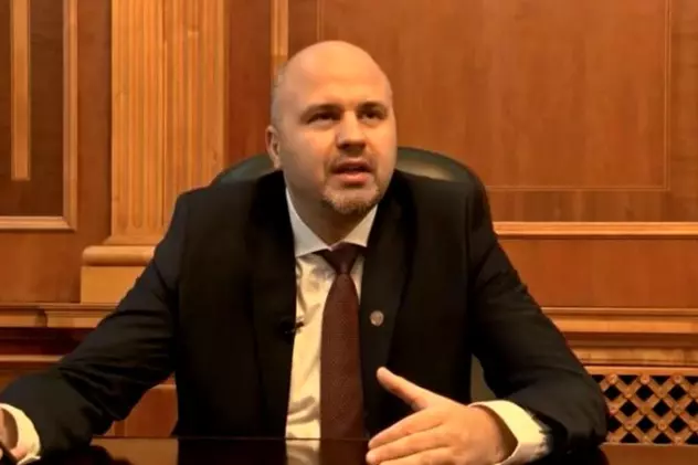 Emanuel Ungureanu vrea camere video în toate sălile de operații: ”Se întâmplă grozăvii cu feudali ca Beuran”