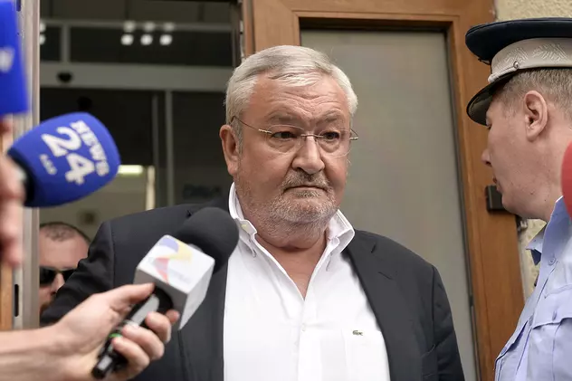 Dosarul fostului ministru Sebastian Vlădescu, în care acesta este acuzat de corupție, a fost trimis de judecători înapoi la procurorii DNA. Aceștia trebuie să refacă rechizitoriul