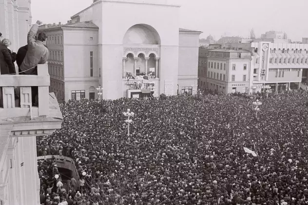 Ce s-a întâmplat la Timișoara pe 21 decembrie 1989. Ceaușescu pregătea operațiunea „Tunetul şi Fulgerul”, pentru a suprima sute de mii de manifestanți