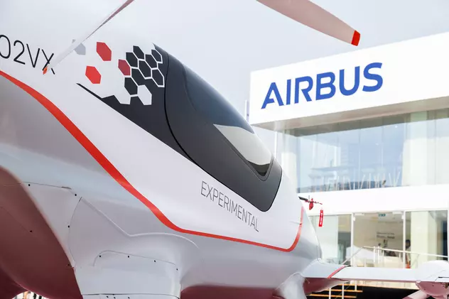 Airbus va plăti miliarde de euro pentru a închide mai multe investigații de corupție în SUA, Marea Britanie și Franța. Dosarul EADS din România, clasat. Logo Airbus