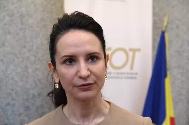 Radio Europa Liberă: Mama Giorgianei Hosu, şefa antimafia, asociată cu o firmă offshore şi afaceri din asigurări