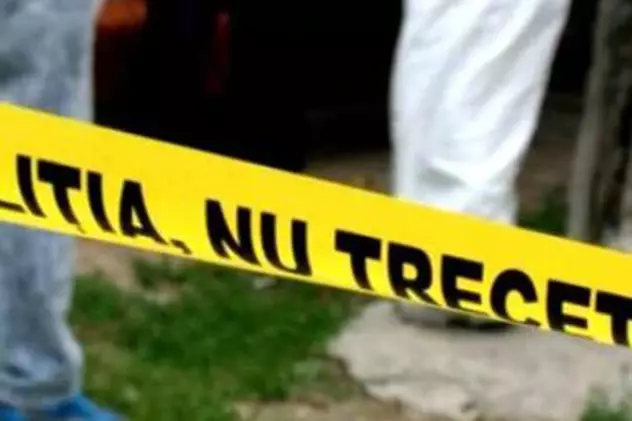 Cadavrul unei femei, găsit într-o mașină din Bacău