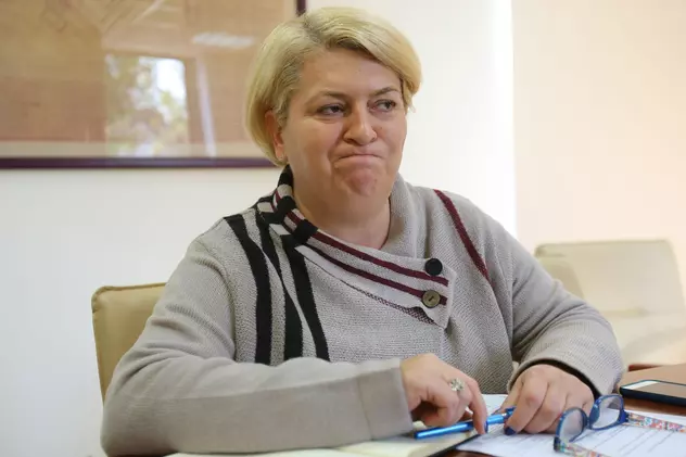 Doina Gradea, şefa TVR, a înregistrat venituri mai mari decât preşedintele Iohannis. Ce salarii au şefii din televiziunea publică