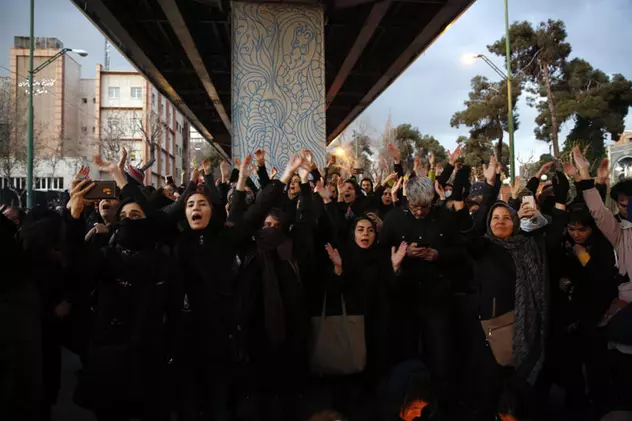 Protest în Iran, după ce Teheran a recunoscut doborârea avionului