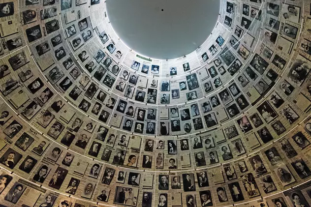 Liber la negat Holocaustul în România | Un ziar din Iaşi îl apără pe Hitler, poliţia „mai analizează un pic”