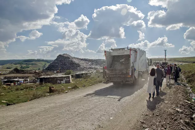 Epidemia văzută din Pata Rât, ghetoul din groapa de gunoi a Clujului. Locul unde întotdeauna s-a murit timpuriu