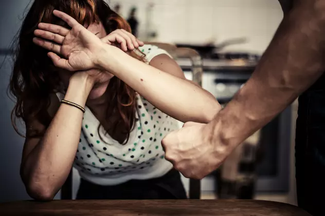 Violența domestică a luat amploare în carantină