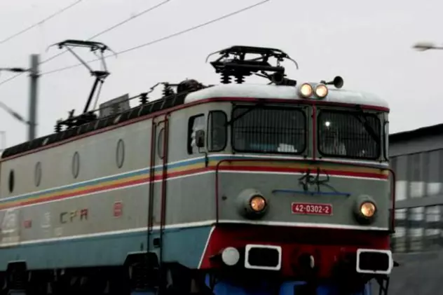 Trenurile suspendate vor fi repuse treptat în circulație de CFR Călători