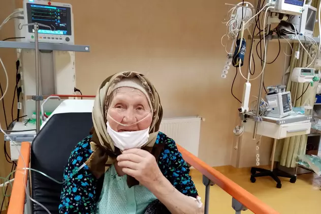 O bunicuță i-a impresionat pe medicii de la Spitalul Județean din Suceava. Cum s-a prezentat femeia la spital