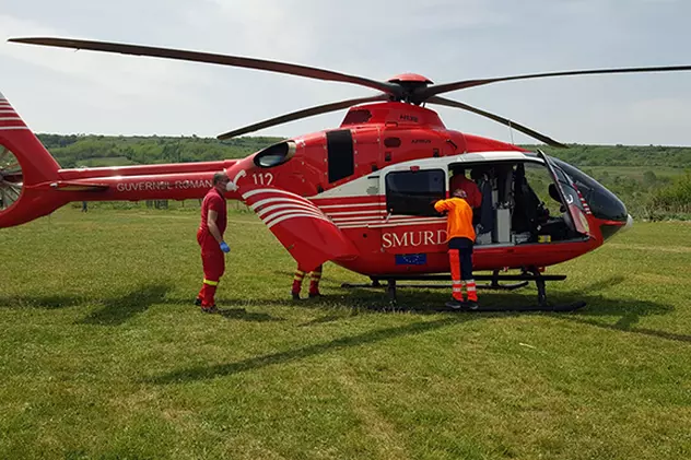 O femeie din Vaslui cu arsuri pe 60% din corp a fost transportată la Iași cu elicopterul SMURD