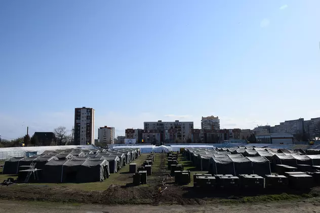 Peste 1.800 de paturi pentru pacienţii COVID-19, 8 spitale de campanie gata, 4 se pregătesc în România. Nu e niciun pat ocupat și doar Otopeniul a avut pacienți