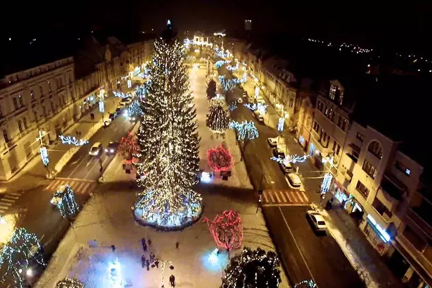 În criză COVID-19, Primăria Târgu Mureş alocă peste 200.000 de euro pentru ornamente de Crăciun. Primarul Dorin Florea: "O sumă rezonabilă. Consilierii decid"