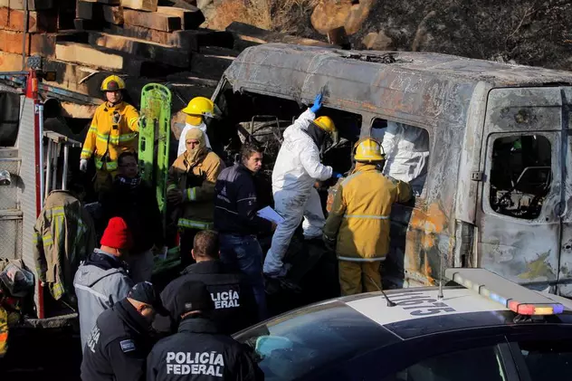 Corpurile a 12 bărbați împușcați au fost găsite într-o camionetă în Mexic