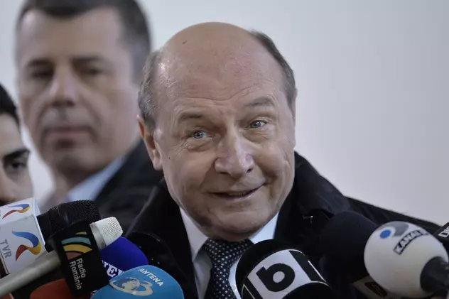 ”PSD nu vrea să intre la guvernare până după alegeri”, spune Traian Băsescu