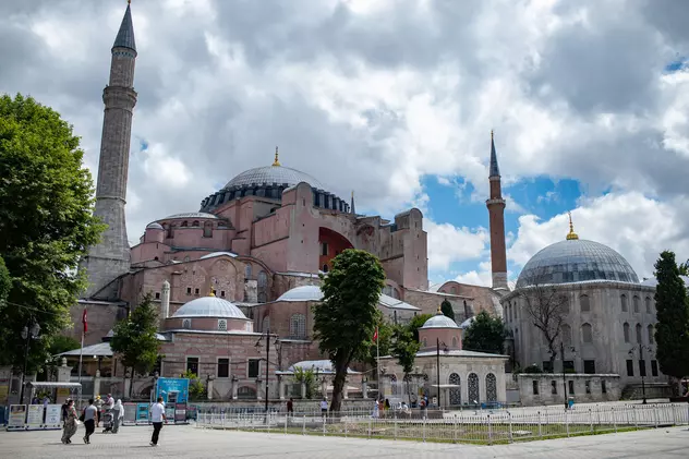 Prima rugăciune musulmană în Sfânta Sofia din Istanbul va avea loc pe 24 iulie, anunță Recep Erdogan