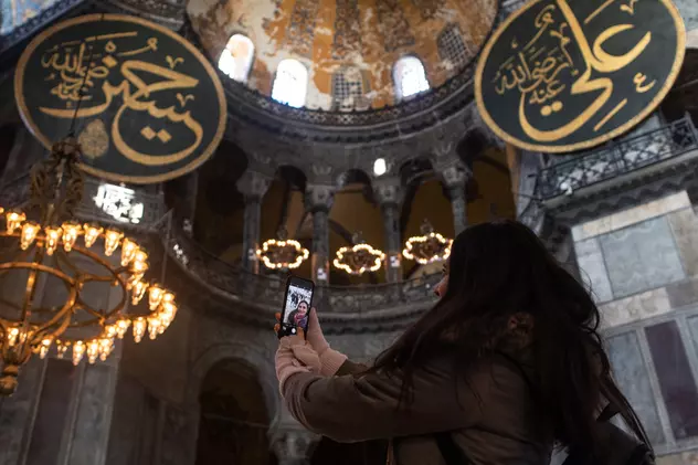 Catedrala Sfânta Sofia din Istanbul ar putea deveni moschee. Când va fi dat verdictul instanței