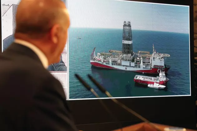 Turcia a anunțat descoperirea unei ”pungi” uriașe de gaze naturale în Marea Neagră. Forează aproape de cel mai mare zăcământ al României!