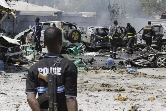 Explozie la o bază militară din Mogadishu. Cel puțin opt oameni au murit, iar 14 au fost răniți