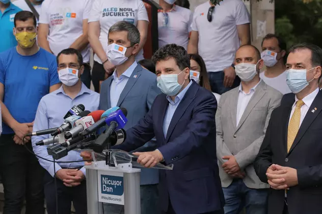 Nicușor Dan și-a depus candidatura pentru funcția de primar al Capitalei. Foto: Vlad Chirea