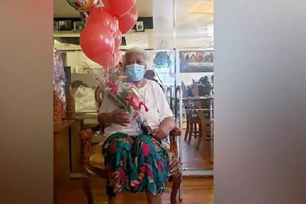 O străbunică în vârstă de 73 de ani a învins COVID-19, după 5 luni de spitalizare