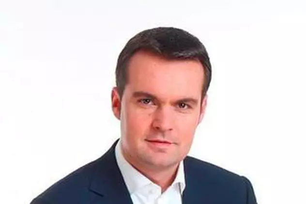 Primarul din Baia Mare, acuzat de un contracandidat că mituiește bătrânii cu tichete de masă