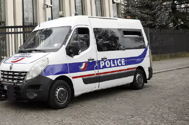 Crimă înfiorătoare în Franța. O româncă a fost înjunghiată de peste 30 de ori de fiul vitreg