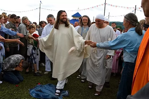 Un guru din Siberia, cu mii de adepți care îl considerau reîncarnarea lui Iisus, a fost arestat de forţele speciale. De ce e acuzat