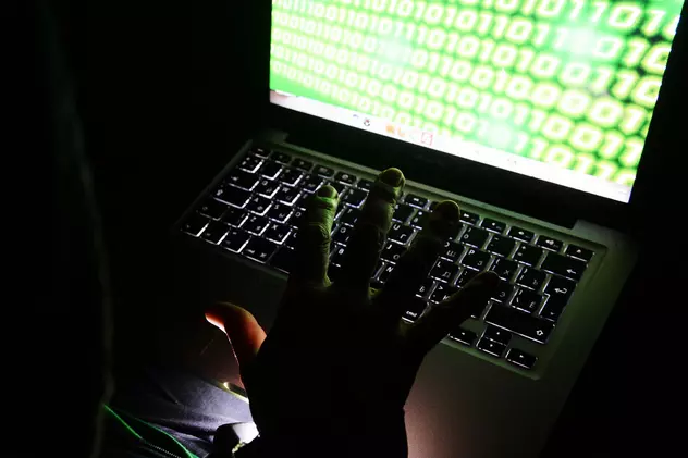 Hackerii chinezi au furat zeci de milioane de dolari din fondurile din SUA alocate celor afectați de Covid
