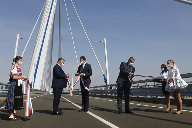 Ungaria și Slovacia au inaugurat un nou pod peste Dunăre