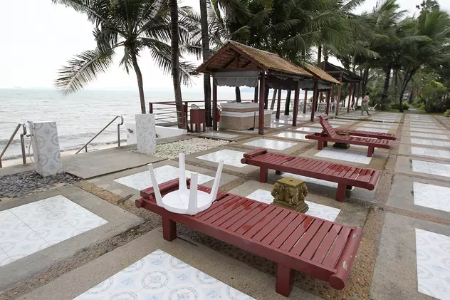 Un turist riscă să ajungă la închisoare, după ce a scris review-uri negative despre un hotel din Thailanda