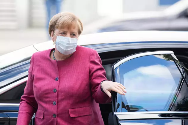 Angela Merkel avertizează: Infectările cu COVID-19 ar putea atinge un număr zilnic de 19.200 în Germania