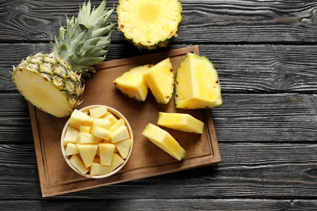 Ananas - beneficii pentru sănătate. Cât ananas este recomandat să mănânci zilnic