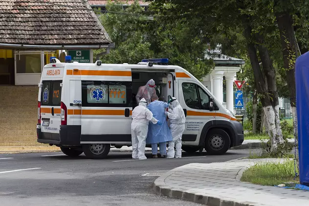 A patra zi consecutivă cu peste 2.000 de cazuri noi COVID. Număr fără precedent de pacienti internați la ATI și 32 de decese