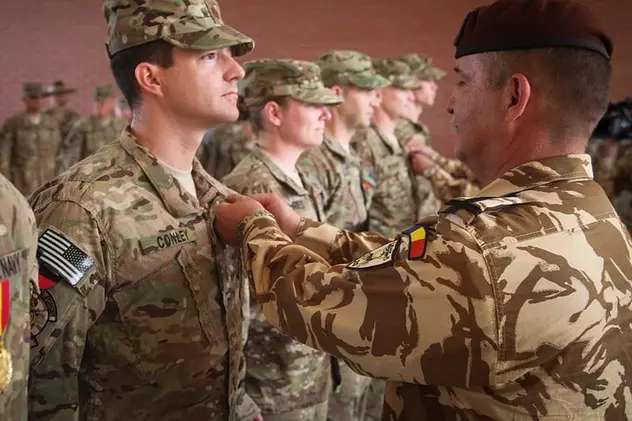 Medicul lui Trump medaliat de armata română