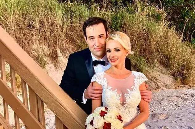 Catrinel Sandu și stomatologul Steve Schroeter au sărbătorit un an de căsătorie. Ce spune mama vedetei. “A fost de vis”