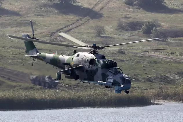 VIDEO | Un elicopter militar al Rusiei a fost doborât de o rachetă în Armenia. Azerbaidjan recunoaște atacul și își cere scuze
