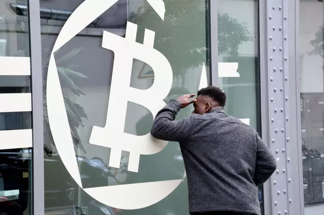 Escrocherii cu bitcoin: „bursele” online de care trebuie să vă feriți. Avertizări la Paris, valabile și la București