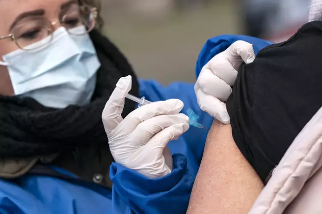 Cel mai mare număr de vaccinări anti-COVID. Aproape 44.000 de doze au fost administrate în ultimele 24 de ore