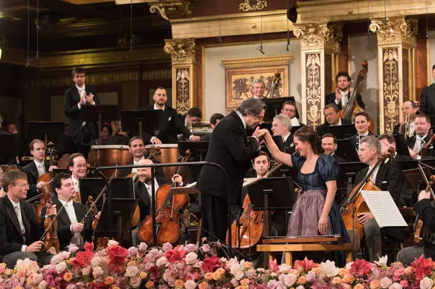 Concertul de Anul Nou de la Viena într-un format inedit: aplauze și fotografii înregistrate de mii de spectatori virtuali din întreaga lume