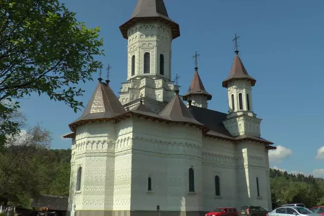 Biserica Ortodoxă de Stil Vechi din România a anunțat că respinge vaccinul anti-COVID