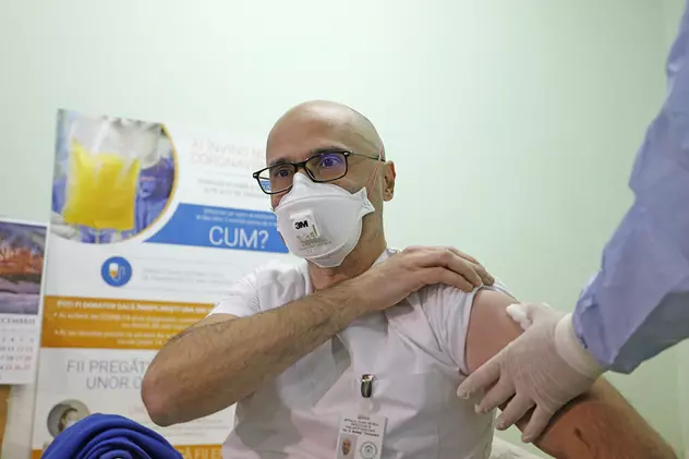 „Este un fenomen «vaccinarea la chiuvetă»” . Anchetă la Timișoara, după acuzații de vaccinare fictivă lansate de un medic