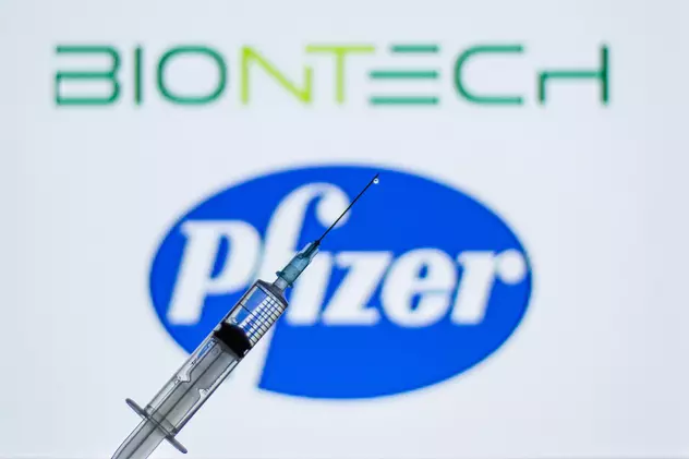 Pfizer estimează vânzări de vaccinuri anti-COVID în valoare de 15 miliarde de dolari în 2021