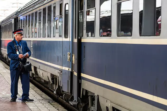 Întârziere de 14 ore pentru un tren Mangalia-Timișoara, după ce s-au defectat și locomotiva lui, și cea trimisă în ajutor