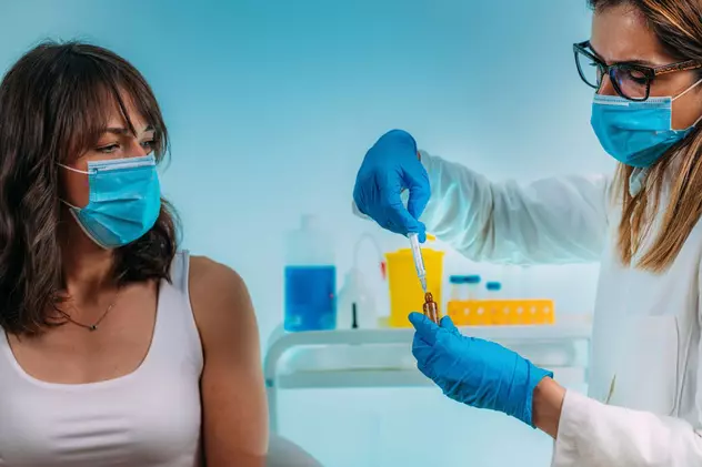 Europenii sunt tot mai dispuși să se vaccineze anti-COVID. Un sondaj YouGov realizat în nouă țări confirmă tendința observată și în România