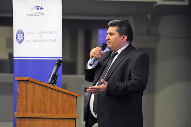 Șef al CA la Poșta Română și om-cheie la Transporturi - Adrian Găvruța. Pe vremuri, tânără speranță a PNȚ, promovat de PSD, păstrat de PNL
