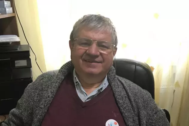 Profesor universitar din Oradea, decedat la două săptămâni de la prima doză de vaccin anti-COVID. „Nu există, în prezent, elemente care să lege decesul de vaccin”