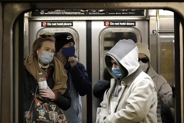 Metroul din New York folosește vocile unor vedete pentru a îndemna călătorii să respecte măsurile anti-COVID