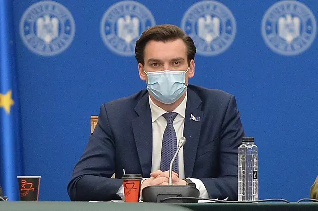 ﻿Secretarul de stat Andrei Baciu, înainte de vaccinarea la liber: „Un studiu arată rezultatele exact invers percepției actuale. AstraZeneca, o eficiență la formele grave de 95%, față 85%, Pfizer”